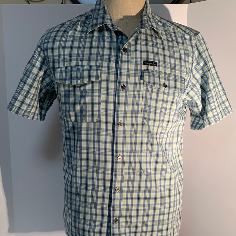 Wrangler Men's Plaid Shirt in Blue and Green